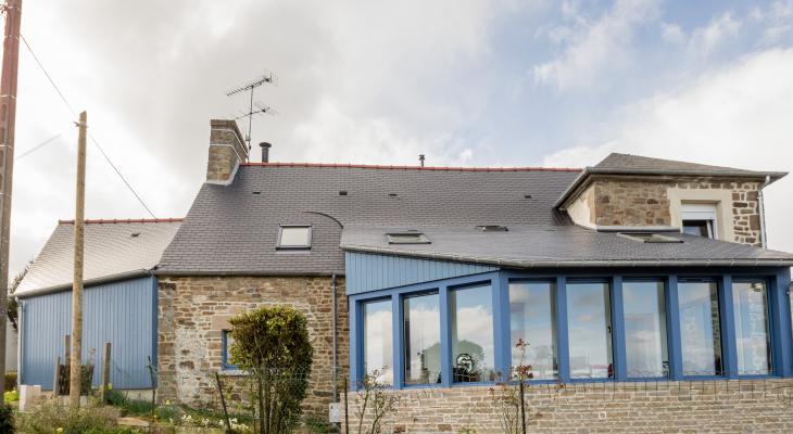 Vue extérieure extension véranda bois