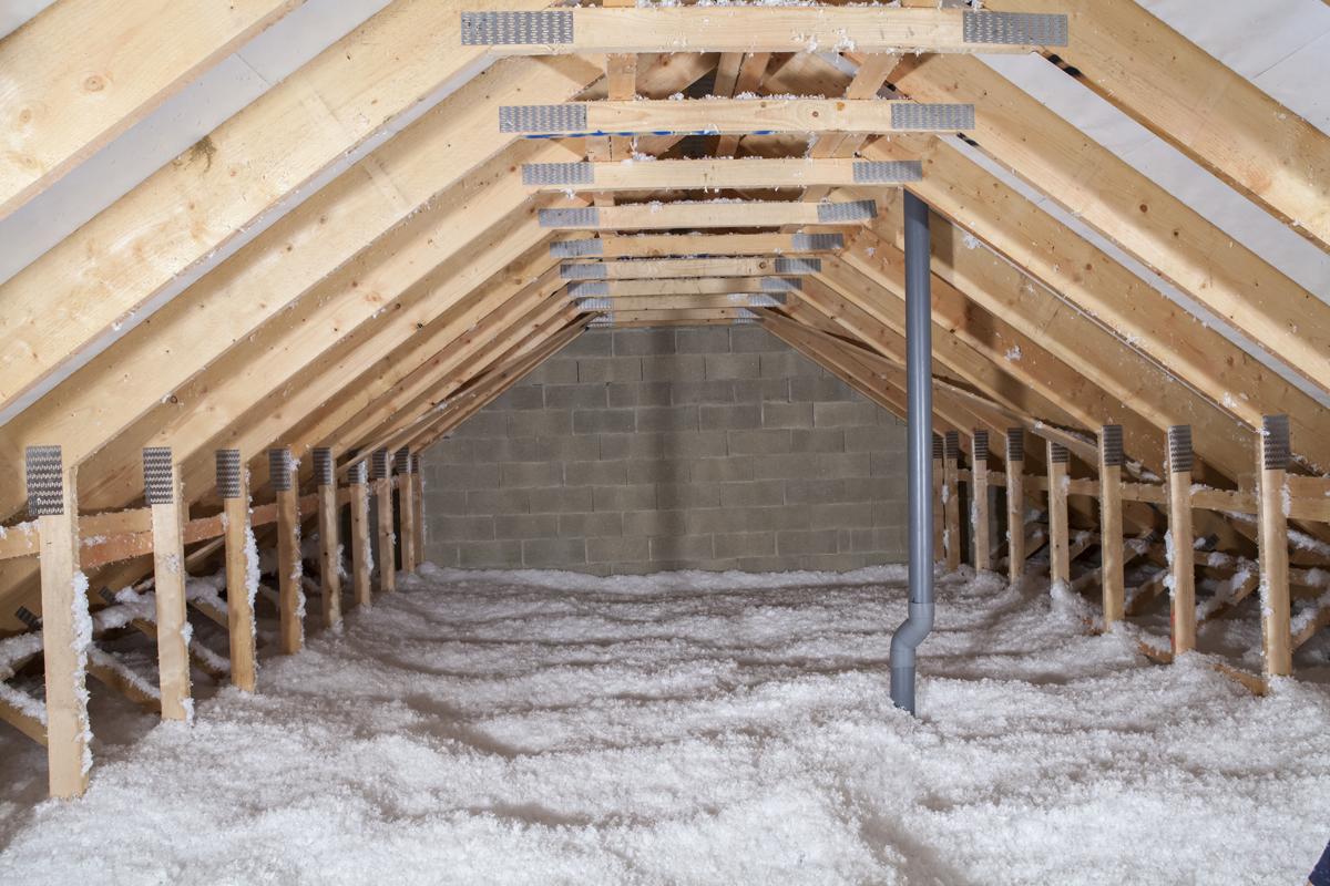 chantier amélioration isolation existante en combles perdus 